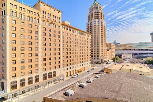 Riverwalk Plaza Hotel And Suites image 30