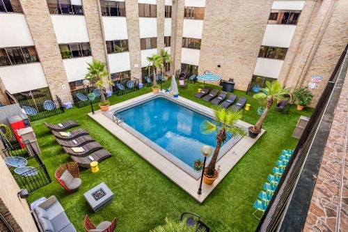 Riverwalk Plaza Hotel And Suites image 39